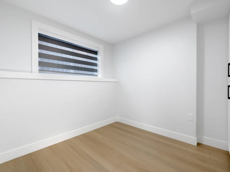 1328 E 64th Avenue, Vancouver, BC, V5X 2P1 - 18