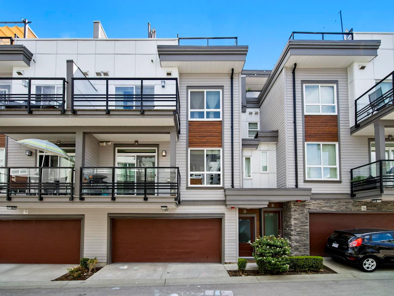 25 - 7947 209th Street, Langley BC