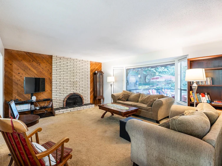 13575 Crestview Drive, Surrey, BC, V3R 6V6 - 10