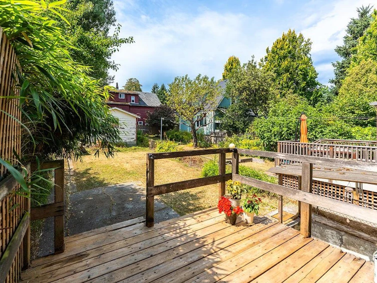 4225 John Street, Vancouver, BC, V5V 3W8 - 31
