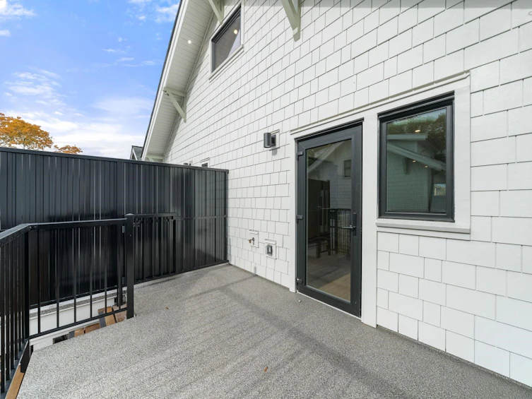 2530 Mcgill Street, Vancouver, BC, V5K 1H1 - 21