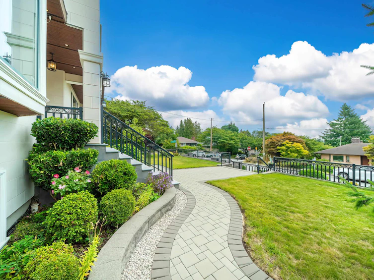 4291 Winnifred Street, Burnaby, BC, V5J 2S5 - 5