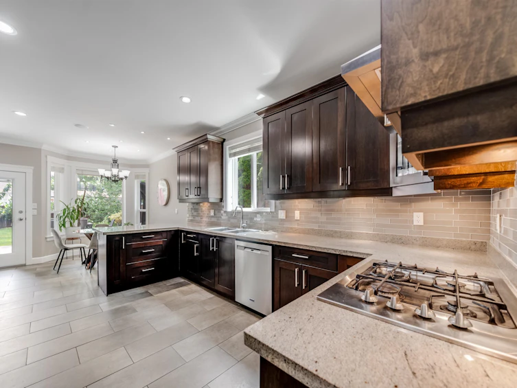 15688 92 Avenue, Surrey, BC, V4N 2X1 - 10