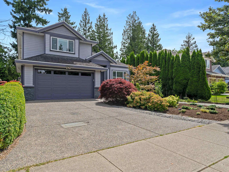 15688 92nd Avenue, Surrey BC V4N 2X1