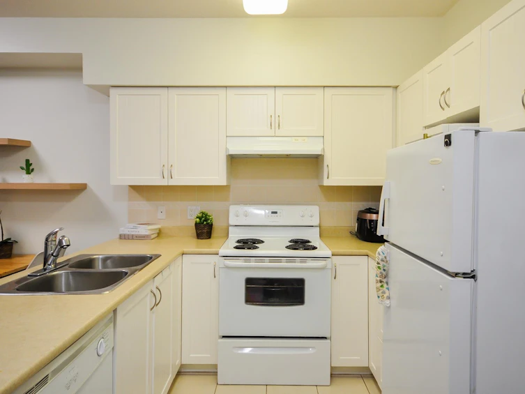 107-16068 83 Avenue, Surrey, BC, V4N 0N2 - 10