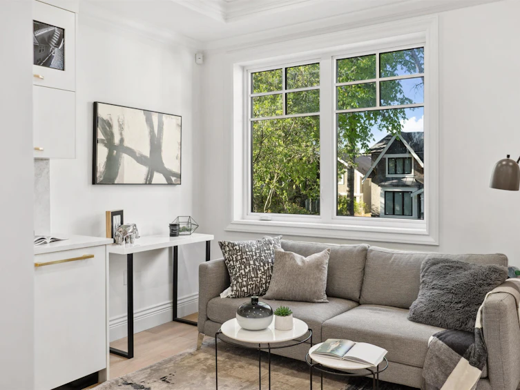 3812 W 15th Avenue, Vancouver, BC, V6R 2Z9 - 2