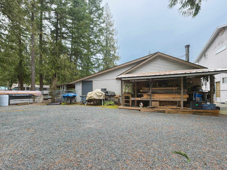 3857 Karen Drive, Cultus Lake, BC, V2R 5A5 - 16