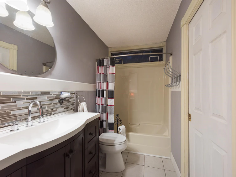 3857 Karen Drive, Cultus Lake, BC, V2R 5A5 - 35