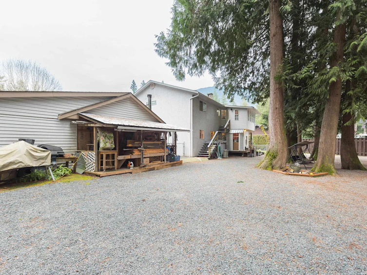 3857 Karen Drive, Cultus Lake, BC, V2R 5A5 - 21