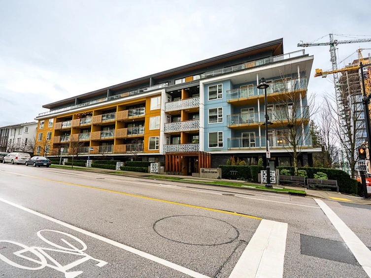 403-516 Foster Avenue, Coquitlam, BC, V3J 0H8 - 2