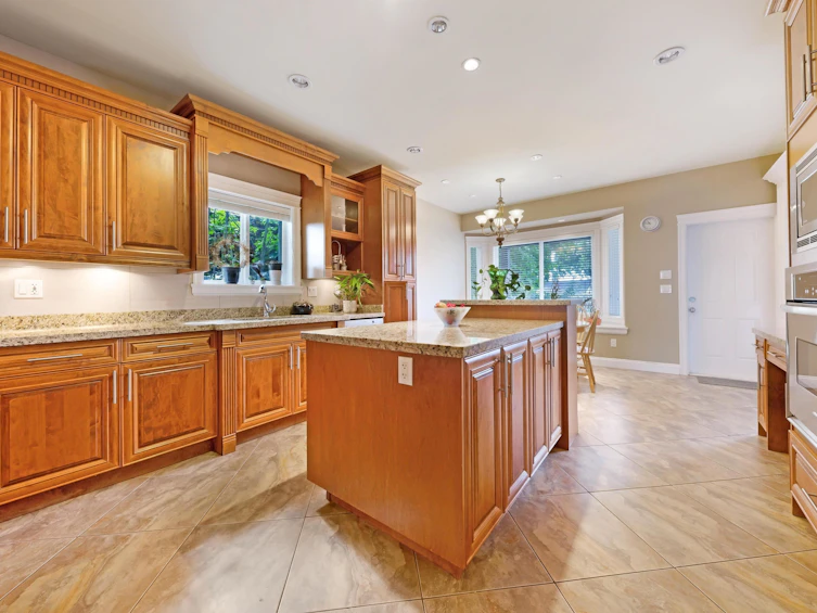12646 60a Avenue, Surrey, BC, V3X 0A7 - 10
