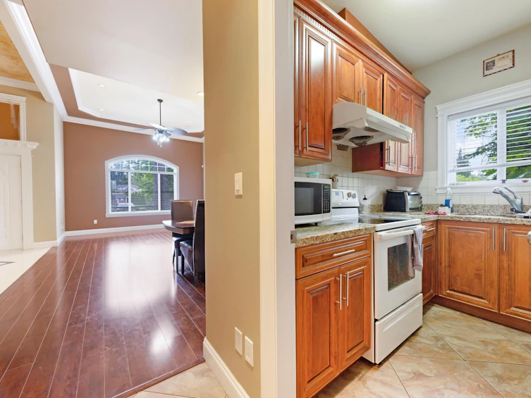 12646 60a Avenue, Surrey, BC, V3X 0A7 - 9