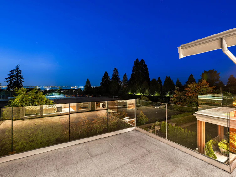 2449 Kings Avenue, West Vancouver, BC, V7V 2C5 - 24