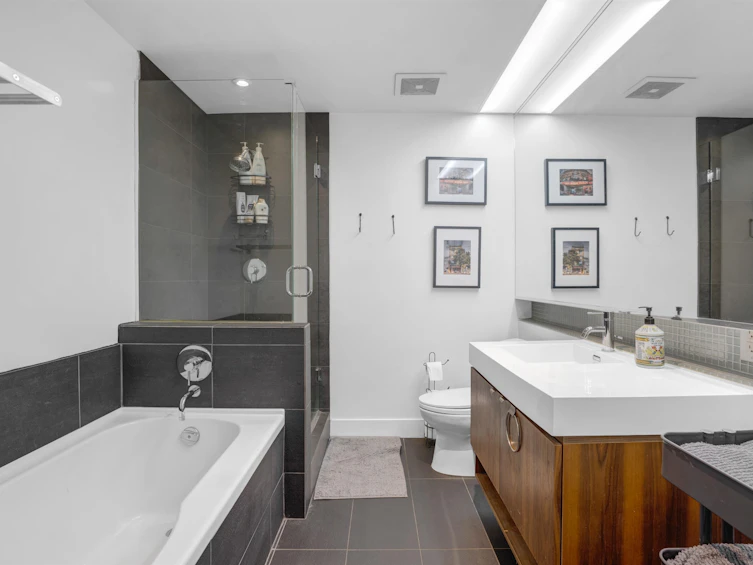 309-33 W Pender Street, Vancouver, BC, V6B 0E5 - 14