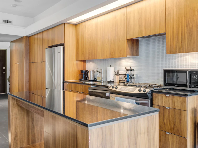309-33 W Pender Street, Vancouver, BC, V6B 0E5 - 2