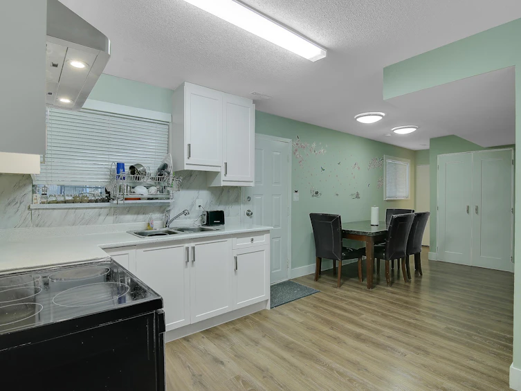 7846 119a Street, Delta, BC, V4C 6N6 - 6