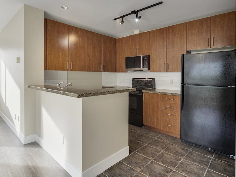 202-2630 Arbutus Street, Vancouver, BC, V6J 5L8 - 4