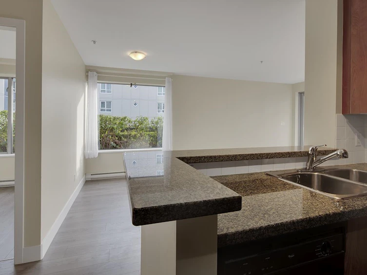 202-2630 Arbutus Street, Vancouver, BC, V6J 5L8 - 8