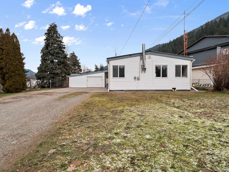 65321 Pine Close, Hope, BC, V0K 1C0 - 36