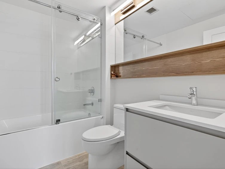 415-1526 Finlay Street, Surrey, BC, V4B 4L9 - 15