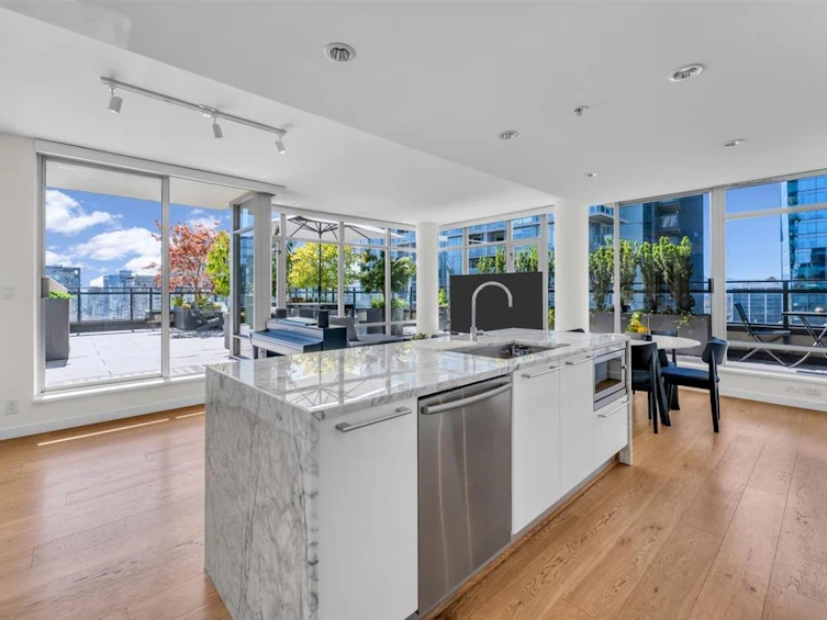 2602-788 Richards Street, Vancouver, BC, V6B 0C7 - 4