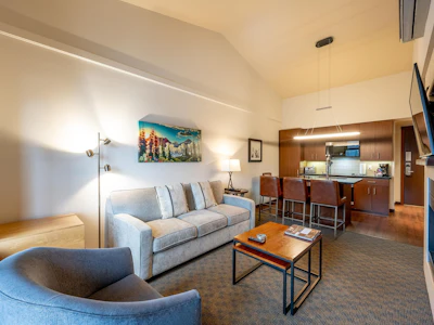 414A-2020 London Lane - 3