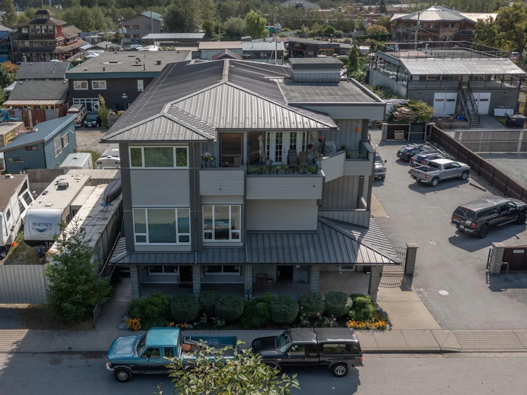 37718-& 37738 Third Avenue, Squamish, BC, V8B 1C3 - 7
