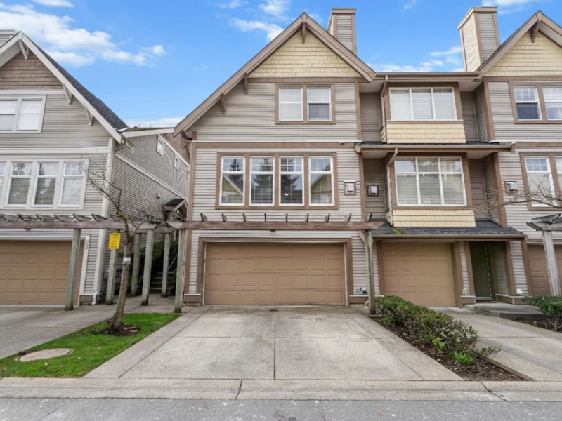 33 - 6588 188th Street, Surrey BC V3S 1Z6
