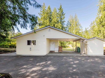 6002-- 6008 Dubois Road - 5