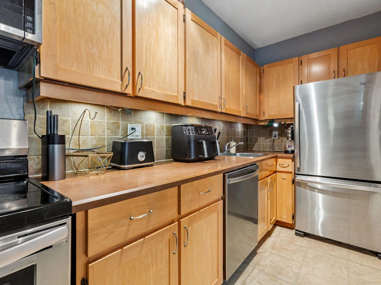 204-1234 Pendrell Street, Vancouver, BC, V6E 1L6 - 9
