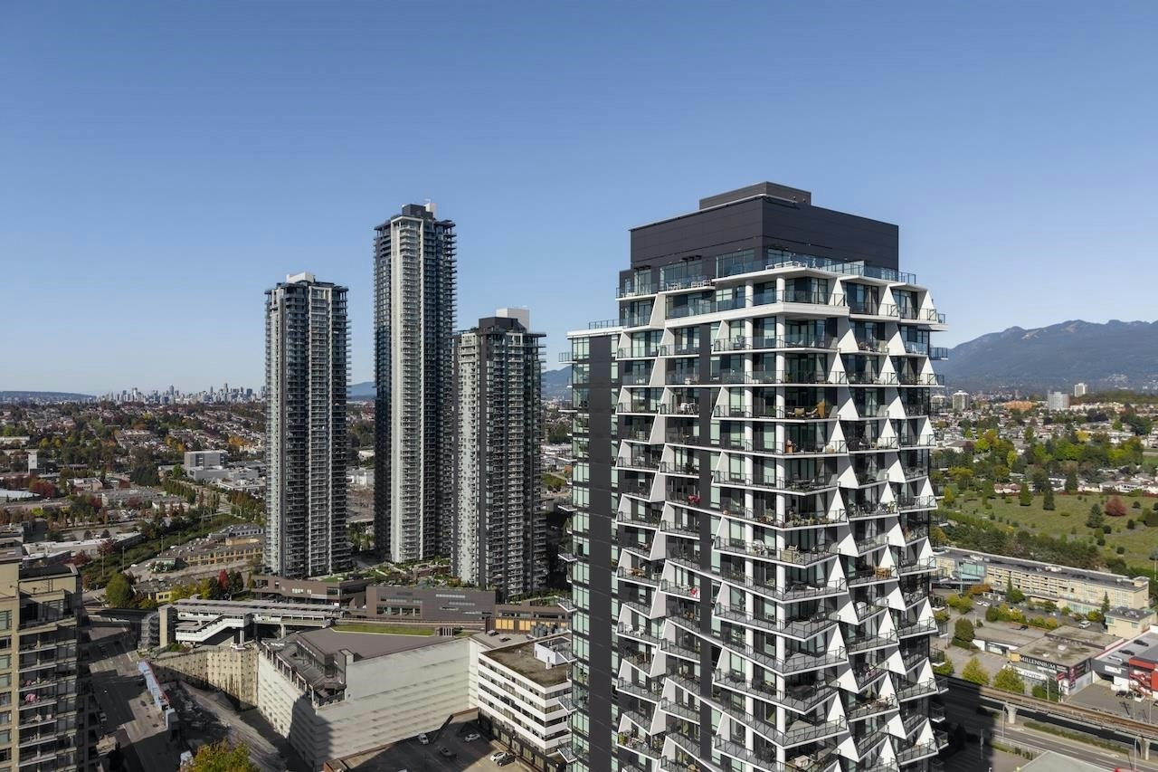 PH2-2181 Madison Avenue, Burnaby, BC, V5C 0N4 - 34
