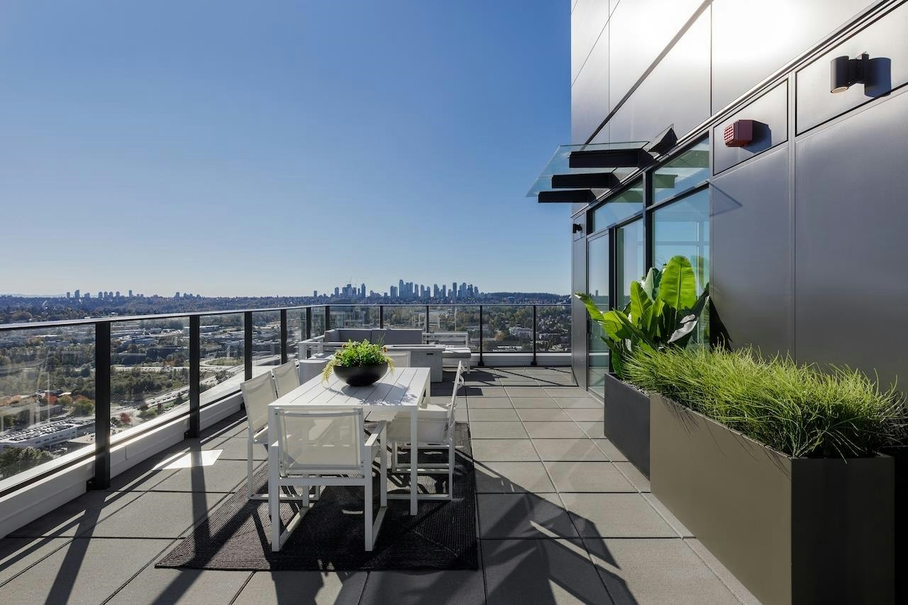 PH2-2181 Madison Avenue, Burnaby, BC, V5C 0N4 - 24