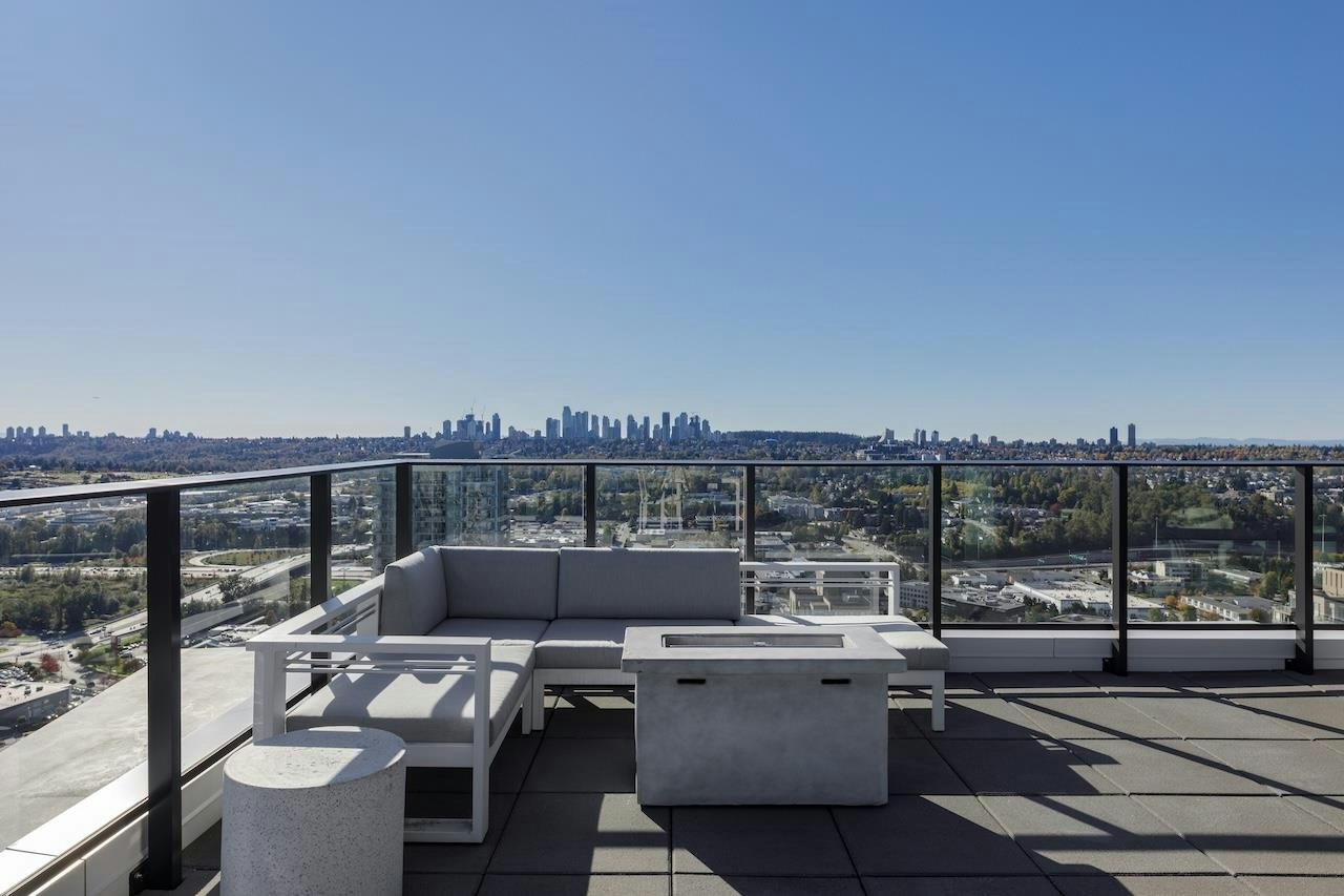 PH2-2181 Madison Avenue, Burnaby, BC, V5C 0N4 - 25