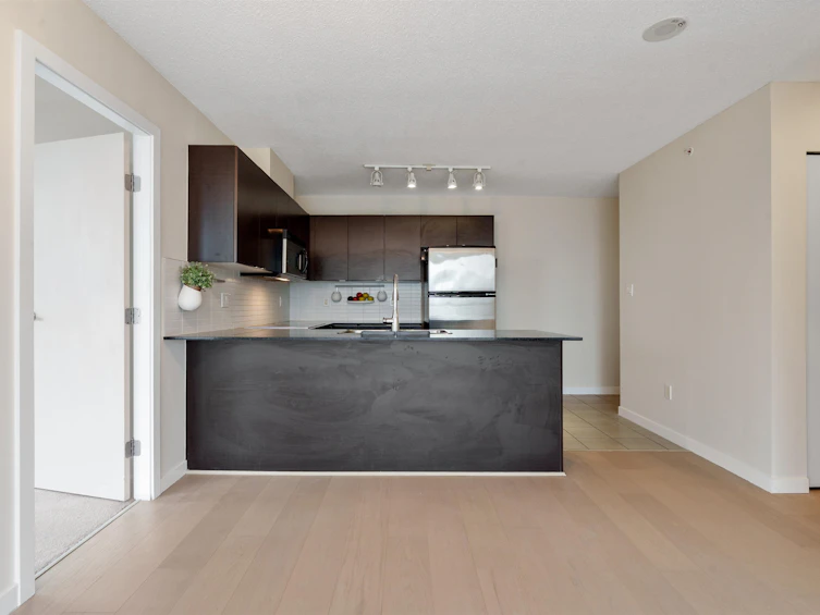 1706-4118 Dawson Street, Burnaby, BC, V5C 0A3 - 5