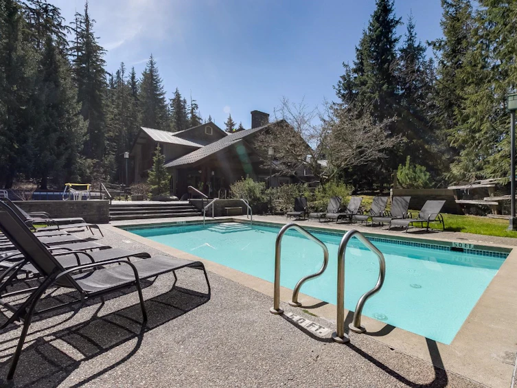 310G2-4653 Blackcomb Way, Whistler, BC, V8E 0Y9 - 21