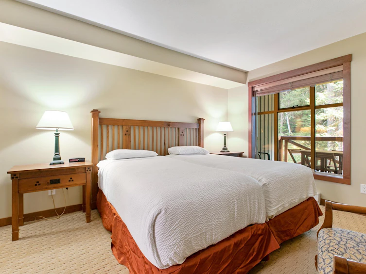 310G2-4653 Blackcomb Way, Whistler, BC, V8E 0Y9 - 16