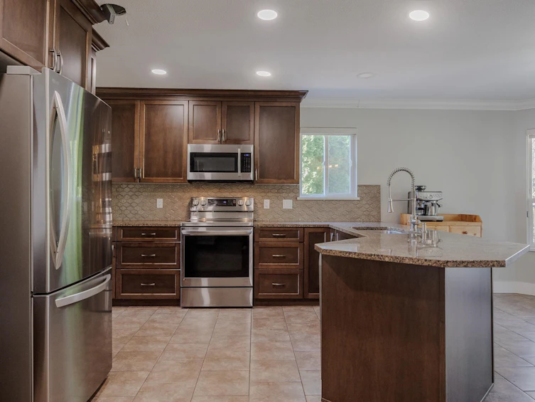 20763 91a Avenue, Langley, BC, V1M 2P6 - 11