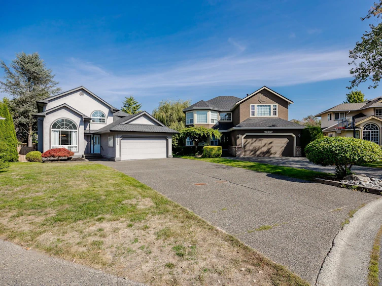 20763 91a Avenue, Langley, BC, V1M 2P6 - 2