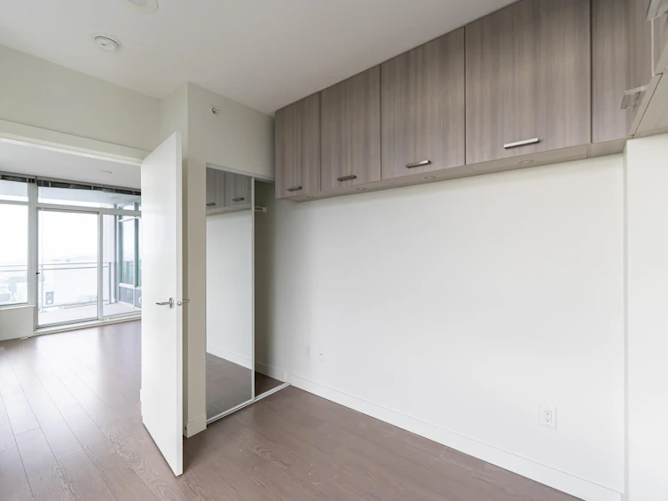 2906-13308 Central Avenue, Surrey, BC, V3T 0M4 - 7