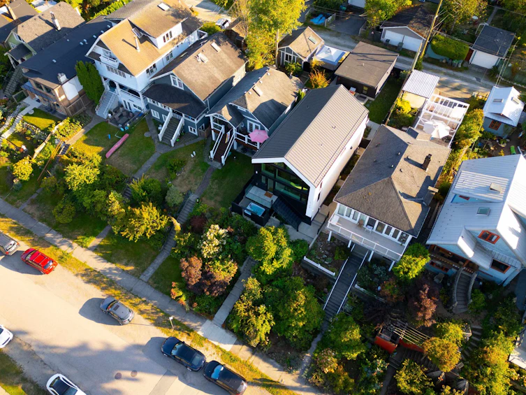 2734 Yale Street, Vancouver, BC, V5K 1C3 - 27