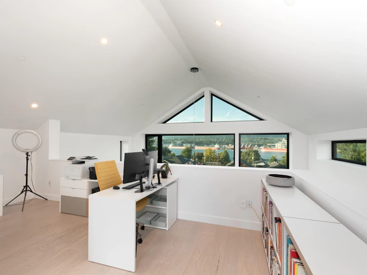 2734 Yale Street, Vancouver, BC, V5K 1C3 - 15