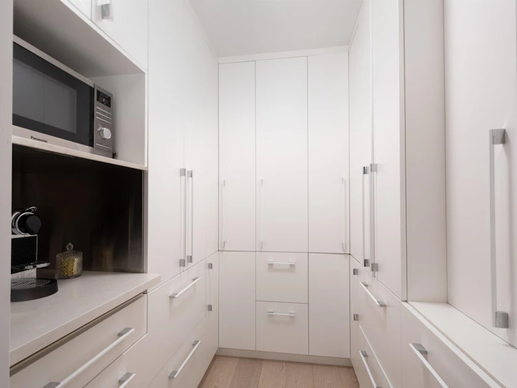 2734 Yale Street, Vancouver, BC, V5K 1C3 - 8