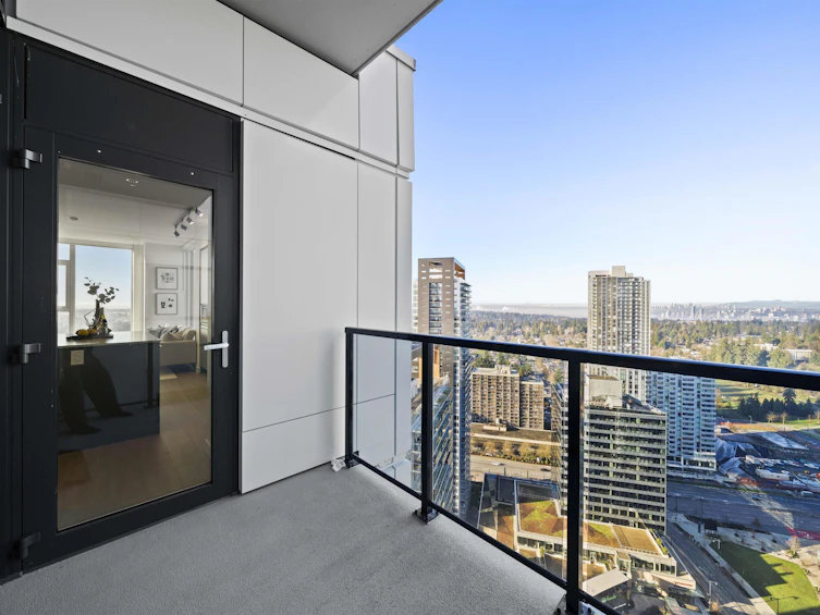3103-13745 George Junction, Surrey, BC, V3T 4Y3 - 6