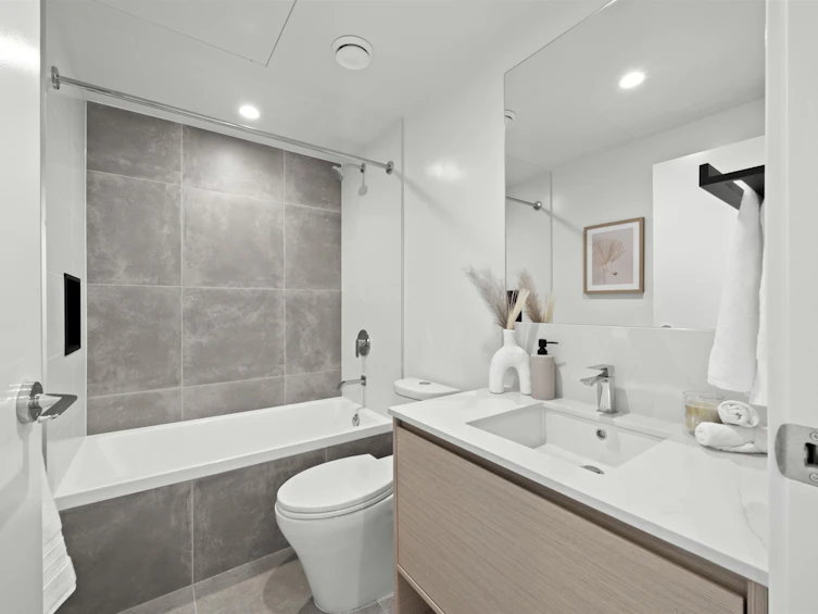 3103-13745 George Junction, Surrey, BC, V3T 4Y3 - 21