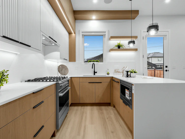 2-1020 Nootka Street, Vancouver, BC, V5K 4E7 - 10