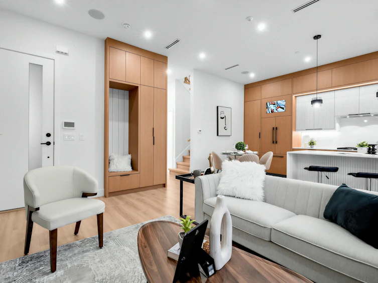 2-1020 Nootka Street, Vancouver, BC, V5K 4E7 - 8