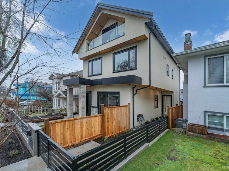2-1020 Nootka Street, Vancouver, BC, V5K 4E7 - 36