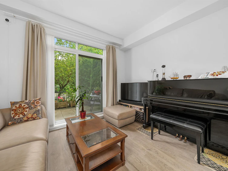 119-7250 18th Avenue, Burnaby, BC, V3N 1H3 - 2
