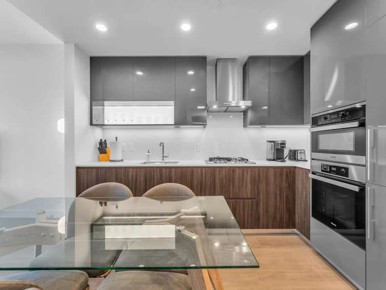 2105-6511 Sussex Avenue, Burnaby, BC, V5H 0K5 - 12