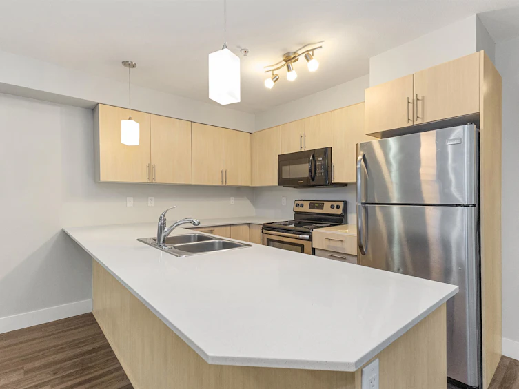 217-2565 Campbell Avenue, Abbotsford, BC, V2S 0E3 - 10
